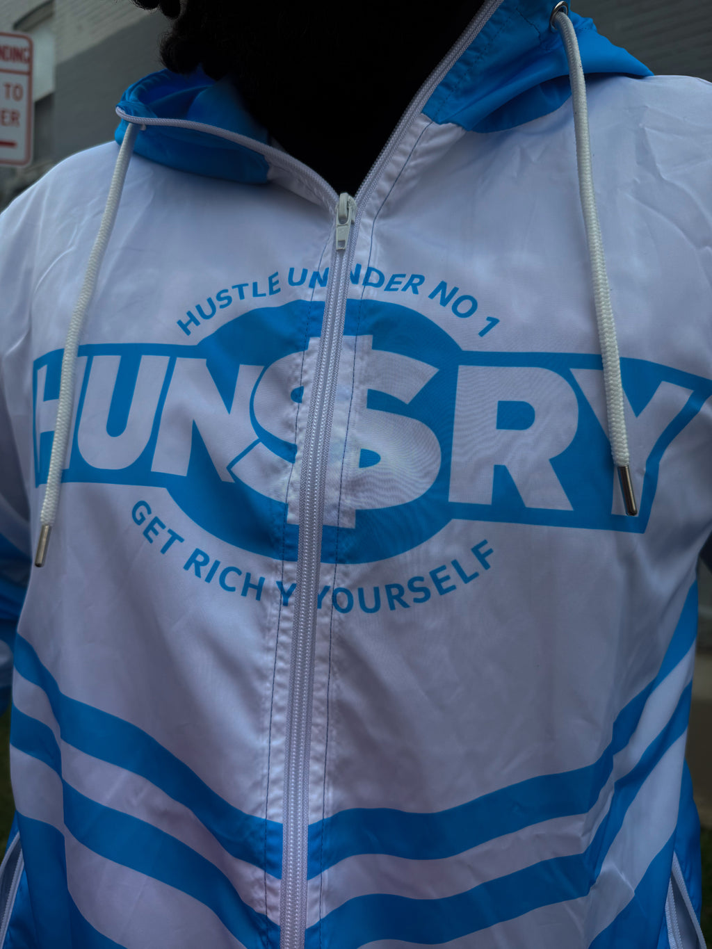 HUNGRY PREMIUM WINDBREAKER
